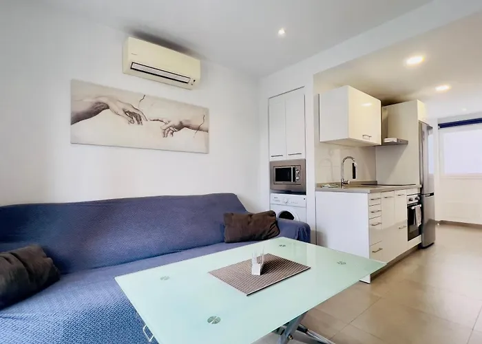 Balcon Burriana En El Centro De - South Costa