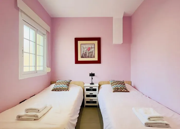 Balcon Burriana En El Centro De - South Costa *